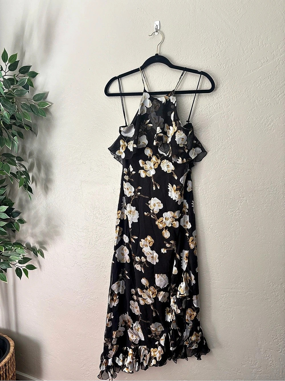Alice + Olivia Floral Maxi Dress in Black & White Size 2 NWT - Picture 2 of 11